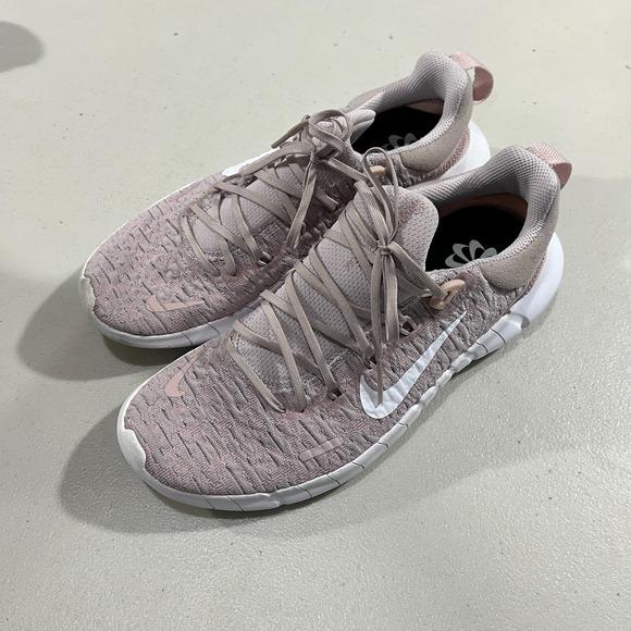 Nike Shoes - Nike Free Run 5.0 Shoes Women's 7 Platinum Violet Road Running Athletic Sneakers